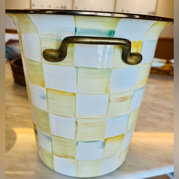 MaKenzie—Childs Checkered 7 Piece Set, Ice bucket, tray, 3/ small & 1 Large dish - Picture 9 of 15